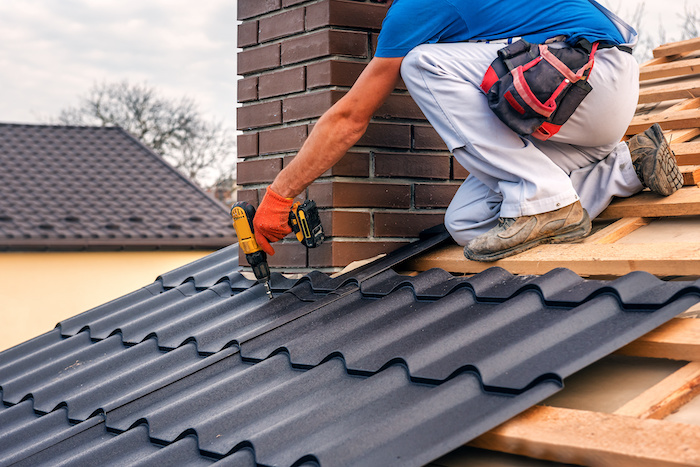 Choosing the Perfect Roofing Material for Your Peoria Home